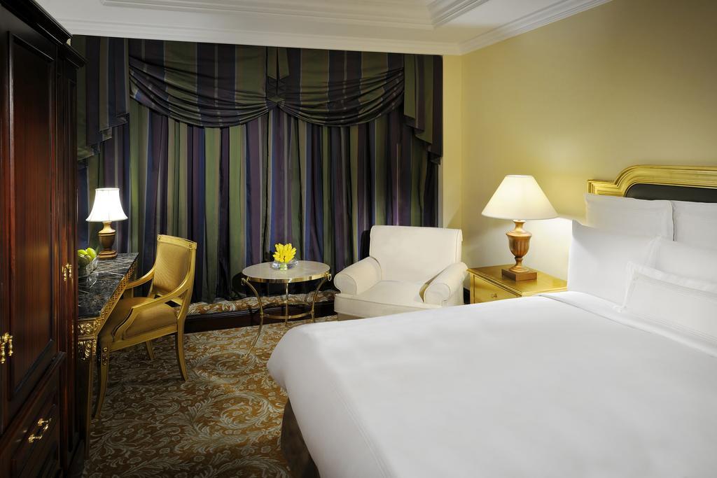 Jw Marriott Hotel Kuwait Kuwait City Номер фото