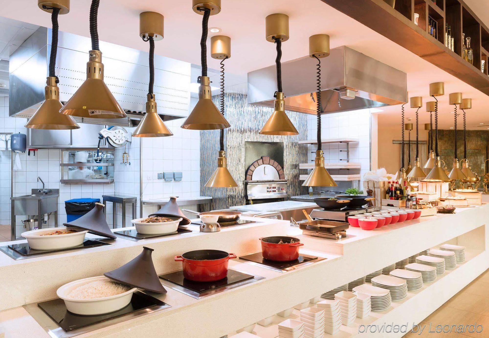 Jw Marriott Hotel Kuwait Kuwait City Екстер'єр фото