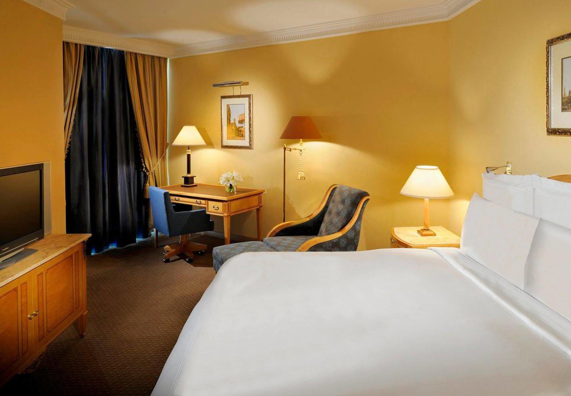 Jw Marriott Hotel Kuwait Kuwait City Номер фото