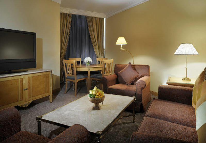 Jw Marriott Hotel Kuwait Kuwait City Номер фото