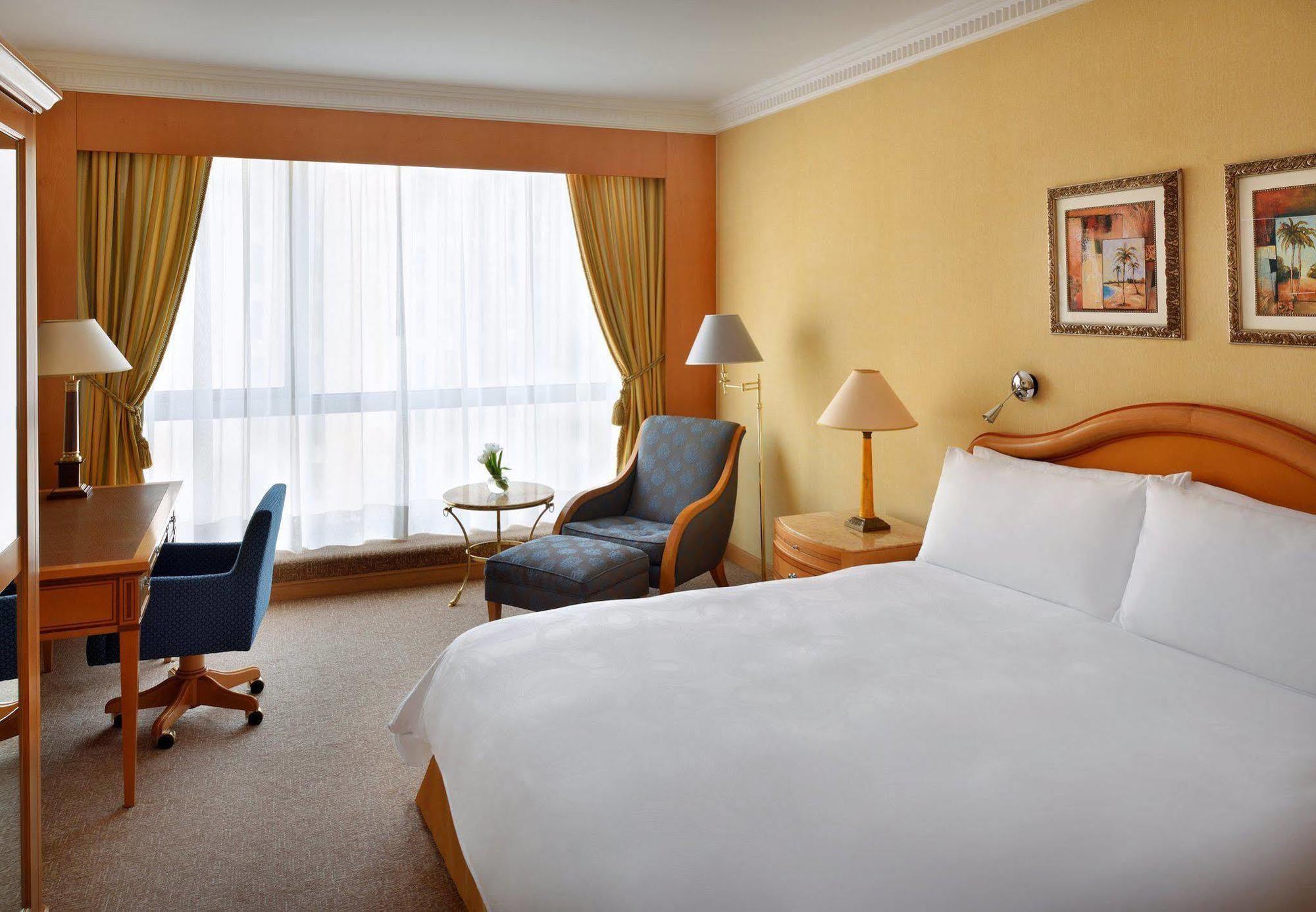 Jw Marriott Hotel Kuwait Kuwait City Екстер'єр фото